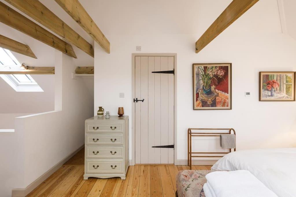 Stylish Cottage In The Pewsey Vale Marlborough Ngoại thất bức ảnh